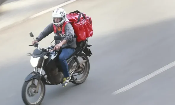 Aprovada nova regra para periculosidade de motofretistas e mototaxistas
