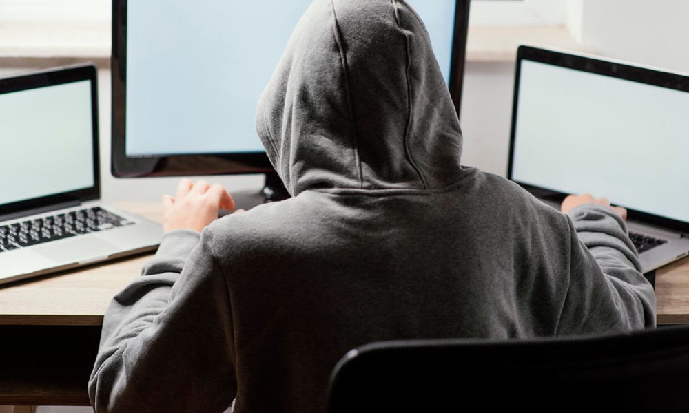 Fraude no INSS: Golpistas Prometem Devolução de Valores em Novo Esquema