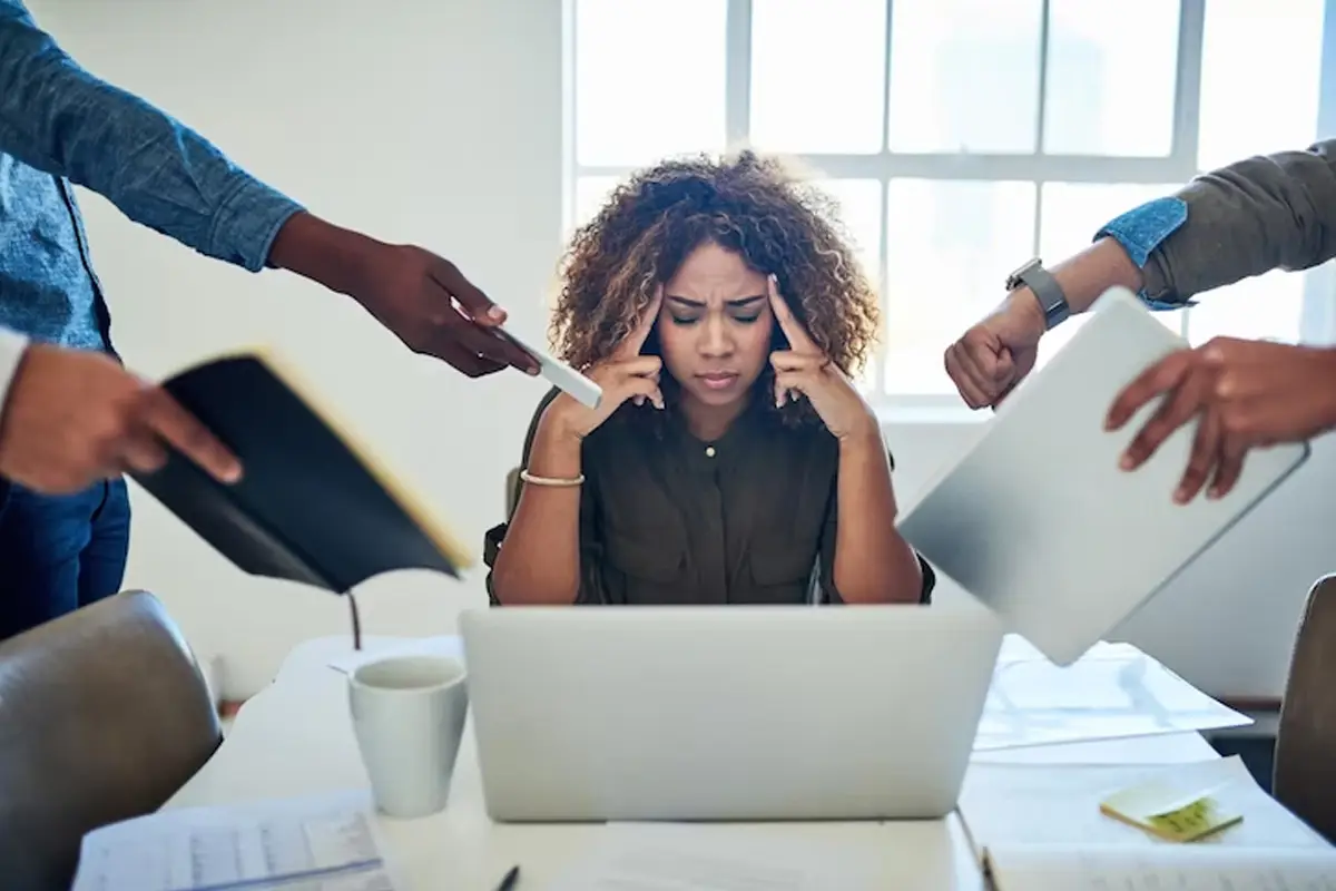 Dia do Trabalho: buscas no Google por “demissão” disparam 173%, no último ano