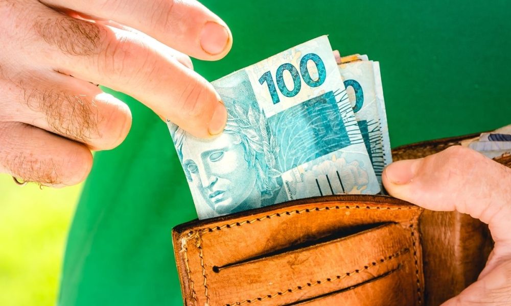 Abono Salarial: Caixa e BB Iniciam Pagamentos do PIS/Pasep para Aniversariantes de Maio/Junho