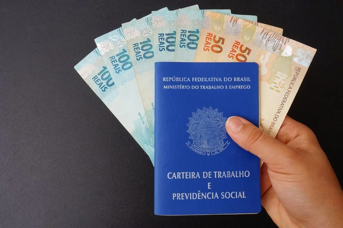 Consignado CLT: Portabilidade para Juros Menores Começa Hoje!