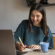 internet como crescimento profissional e financeiro / Imagem: Freepik