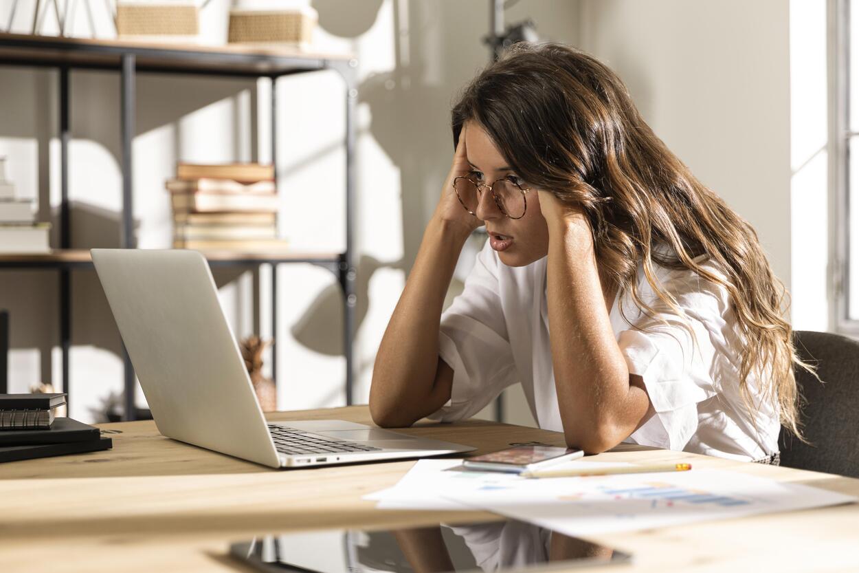 Negativado: quer quitar dívidas e pagar menos juros? Solução