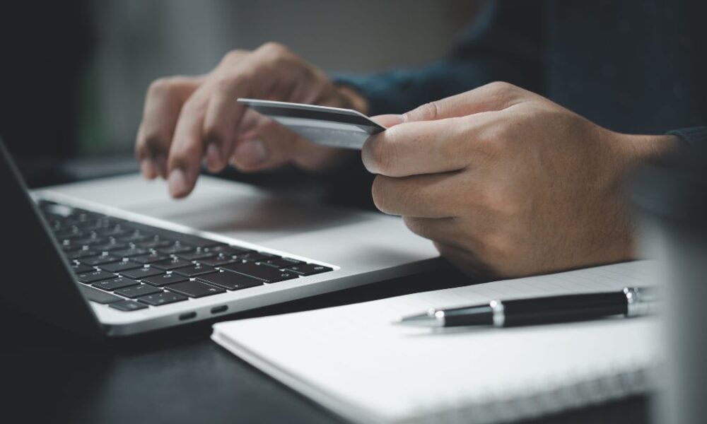DECRED precisa ser entregue até dia 29. Veja quem tem a obrigação e quais as multas