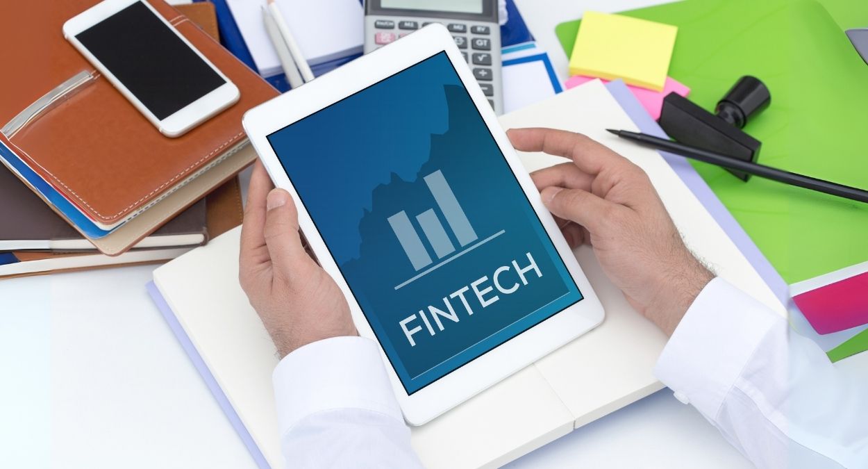 Novas regras Fintechs agora têm as mesmas obrigações que os bancos
