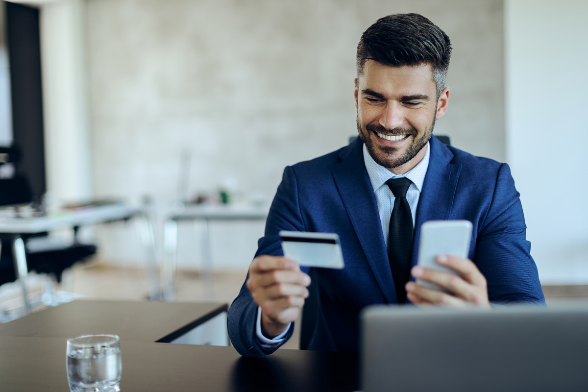 Uso responsável do cartão corporativo: 6 pontos que toda empresa deve seguir