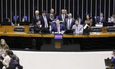 Congresso aprova projeto que torna permanentes as mudanças no IR