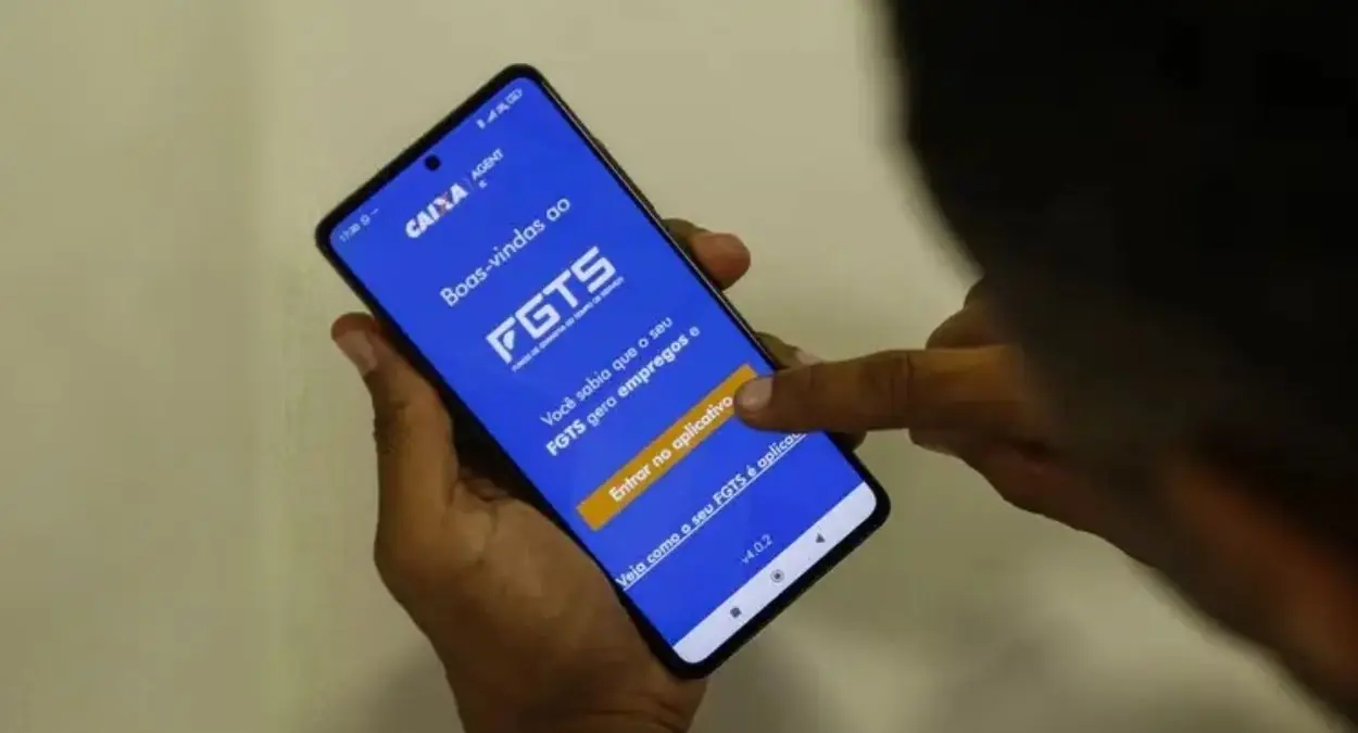 Saque-aniversário do FGTS a partir de sábado (01) novas regras passam a valer